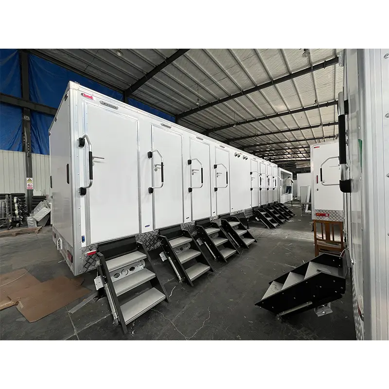 Trailer vòi hoa sen tại công trường công nghiệp hạng nặng