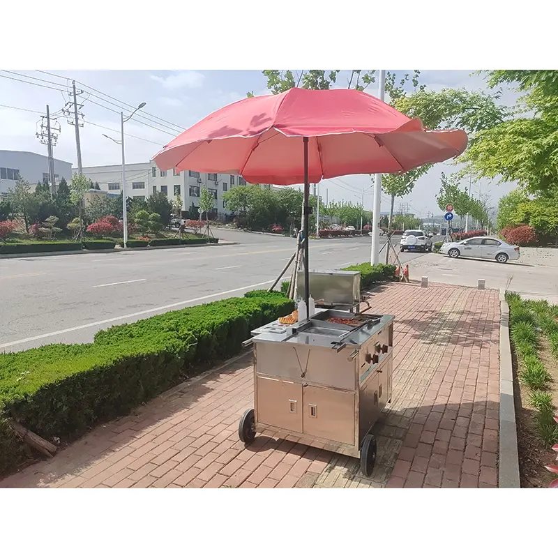 Xe đẩy ô xúc xích