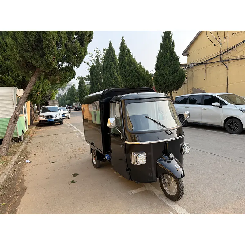 Xe tải bán hàng tự động thương mại điện Piaggio